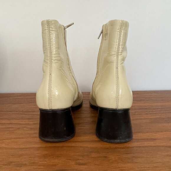 No 6 Store Cream Patent Leather Heeled Boots Sz 7 - Picture 5 of 8